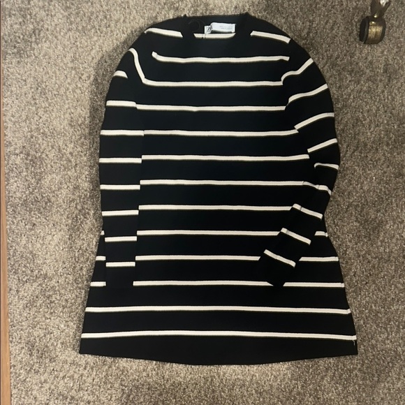 Zara Dresses & Skirts - Zara Black and White Striped Long Sleeve Dress